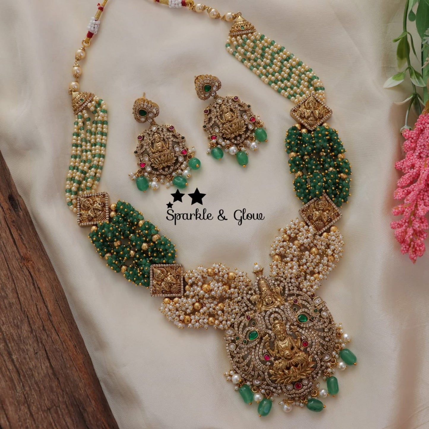 Kundan and Pearl Bridal Set